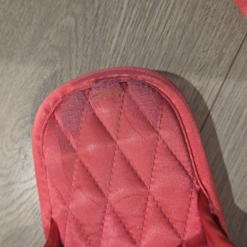 Balenciaga Quilted Slipper - Picture 9 of 9